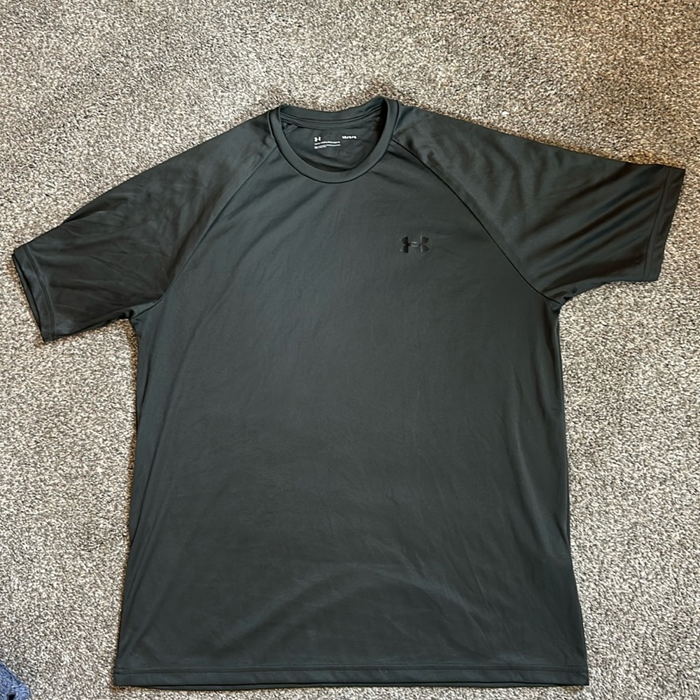 Under Armour Tee